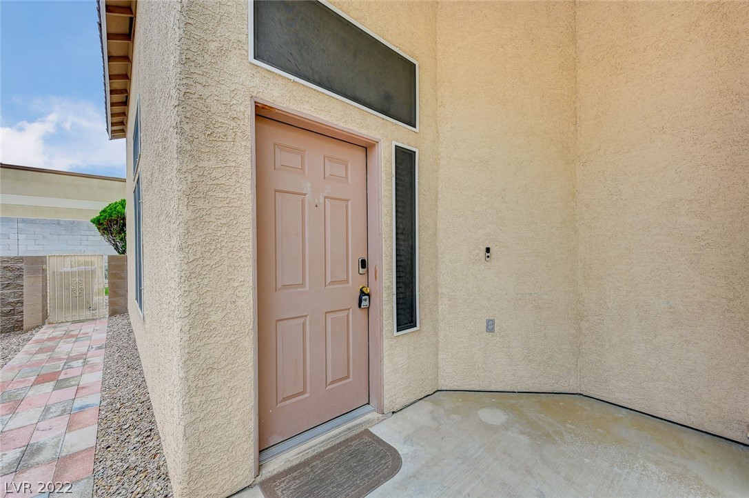 429 Riverton Road Henderson, NV 89015 - Photo 4 of 47