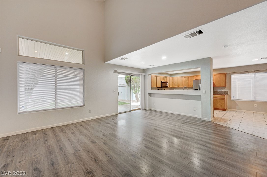 429 Riverton Road Henderson, NV 89015 - Photo 7 of 47