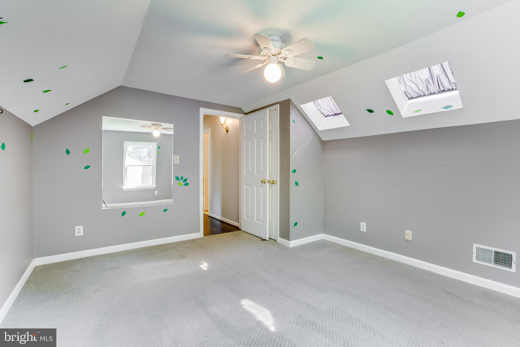 6727 Kelly Road Warrenton, VA 20187 - Photo 29 of 53 Bedroom 3