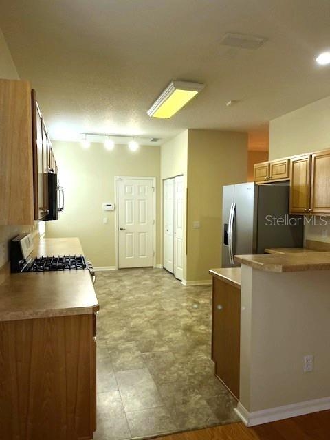 9794 Southwest 89th Loop Ocala, FL 34481 - Photo 5 of 15