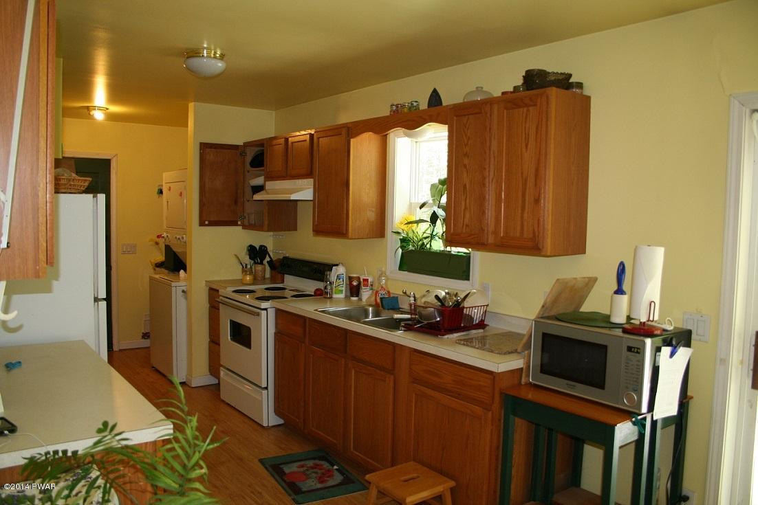 172 Beaverdam Road Tafton, PA 18464 - Photo 8 of 12