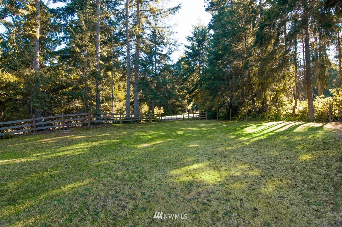8783 Southeast Willock Road Olalla, WA 98359 - Photo 14 of 30 Gallery Image 14