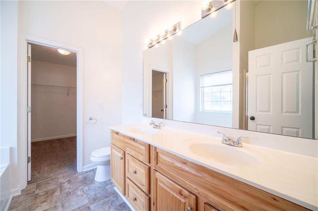 452 Crested View Drive Loganville, GA 30052 - Photo 27 of 51