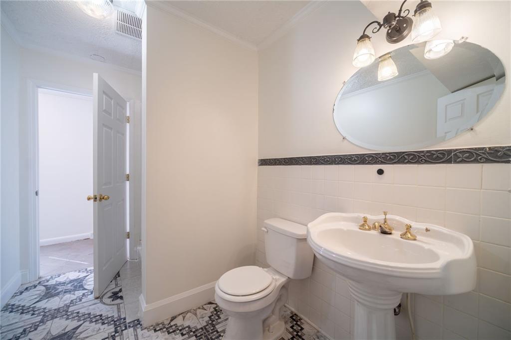 452 Crested View Drive Loganville, GA 30052 - Photo 36 of 51