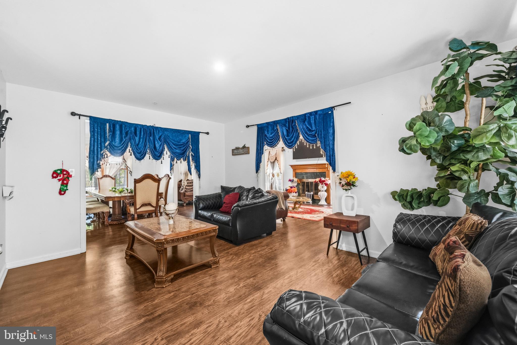 1801 Springvale Court Accokeek, MD 20607 - Photo 22 of 90 Living Room