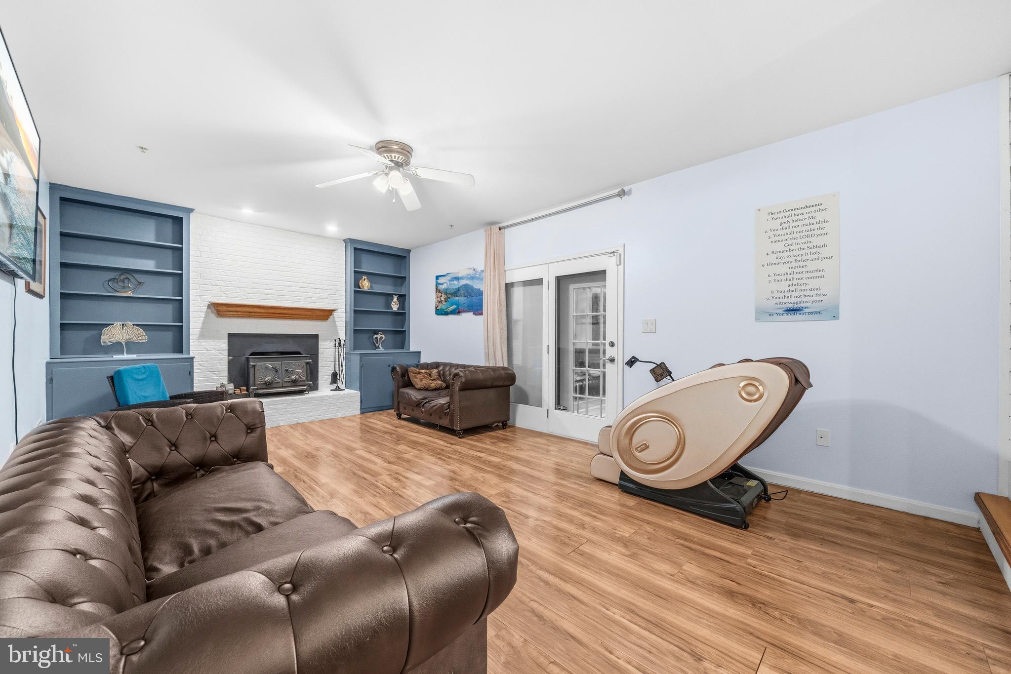 1801 Springvale Court Accokeek, MD 20607 - Photo 29 of 90 Family Room off Kitchen