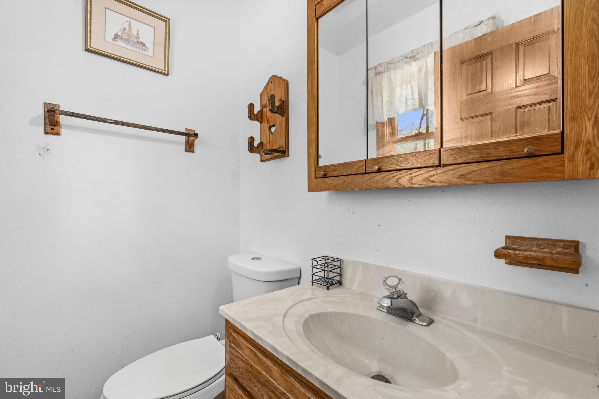 1801 Springvale Court Accokeek, MD 20607 - Photo 59 of 90 1/2 bath in bedroom