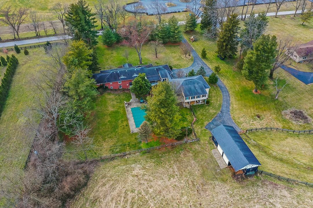 2299 Hume Road Lexington, KY 40516 - Photo 77 of 78 Photo 80