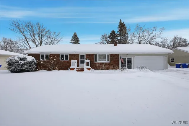 $249,900 | 14 Carolin Drive, Sweden, NY 14420