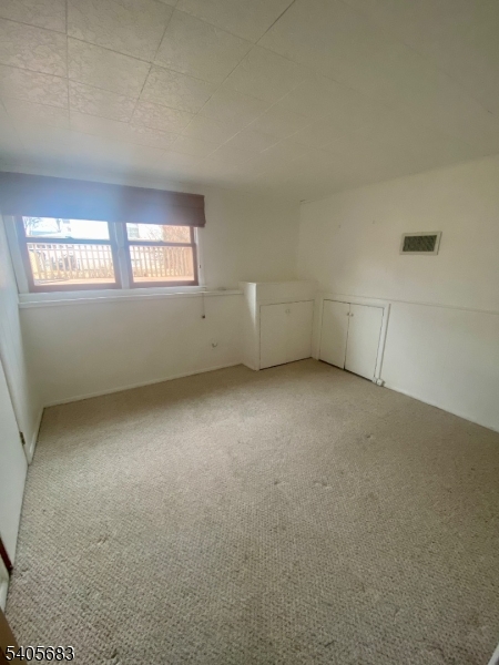 215 Boulevard Pequannock, NJ 07444 - Photo 20 of 22