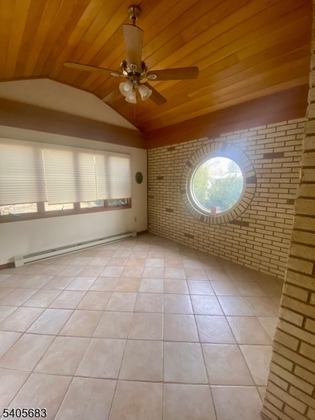 215 Boulevard Pequannock, NJ 07444 - Photo 7 of 22