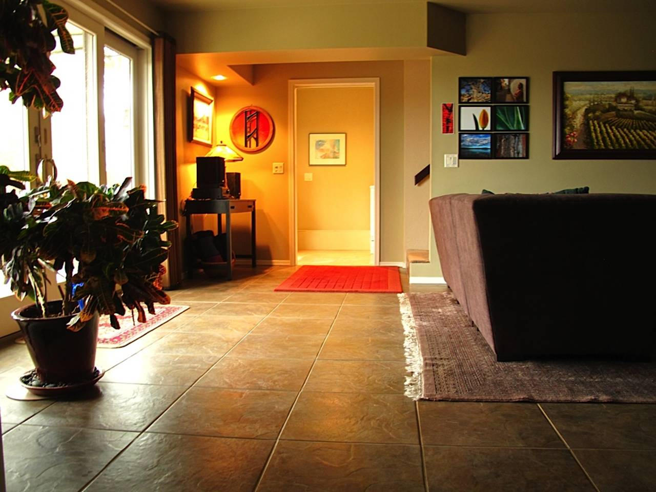 8455 Slayton Ranch Road Flagstaff, AZ 86004 - Photo 25 of 51 Ceramic Flooring Great Room