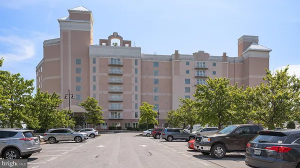 $450,000 | 8501 Bayside Road, Unit 605, Chesapeake Beach, MD 20732