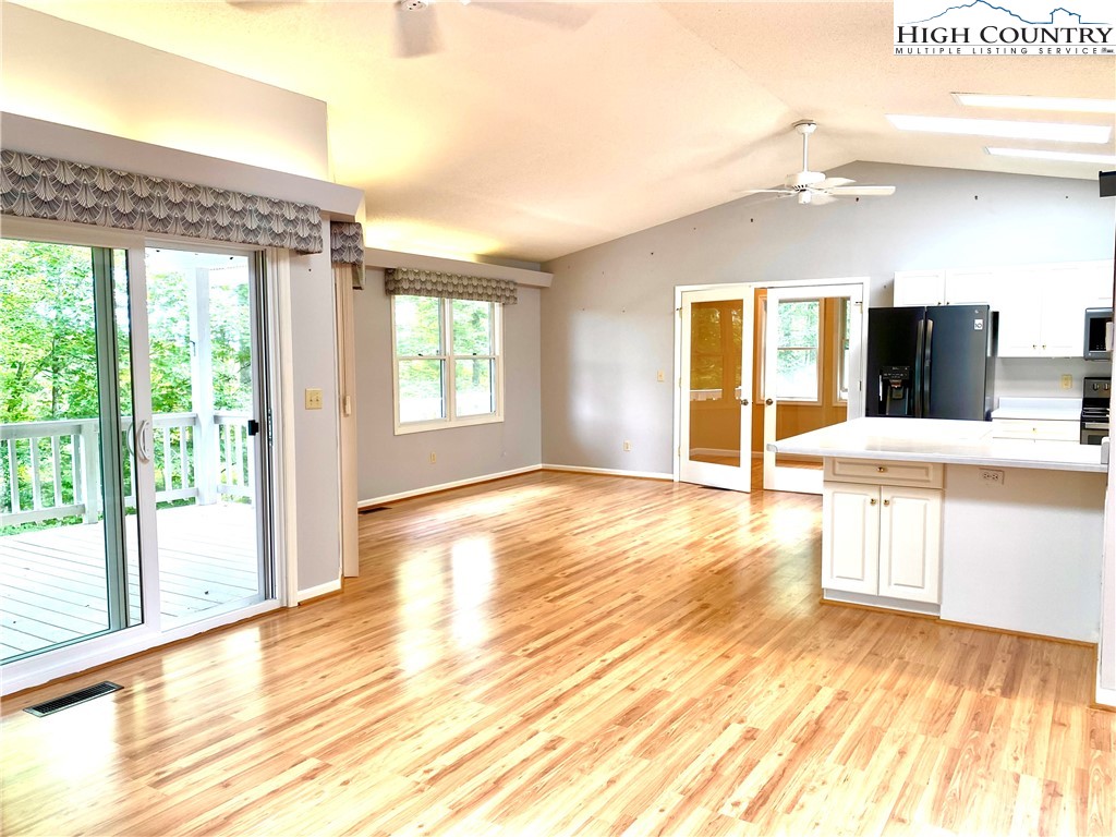 134 Galax Loop Newland, NC 28657 - Photo 11 of 50