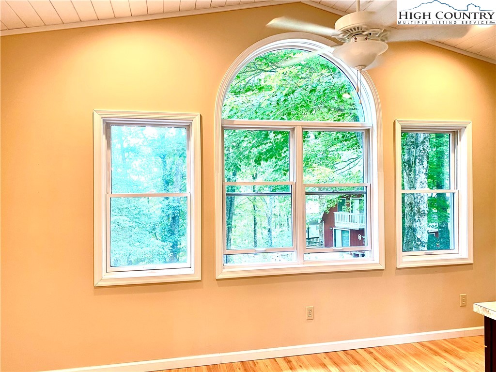 134 Galax Loop Newland, NC 28657 - Photo 21 of 50