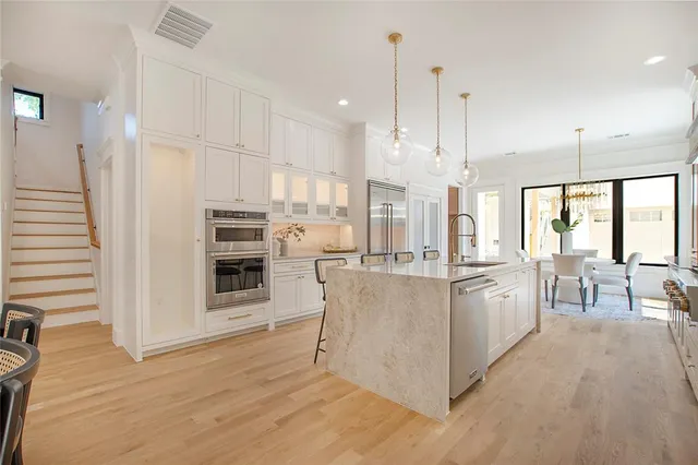 $1,650,000 | 5641 Monticello Avenue, Dallas, TX 75206