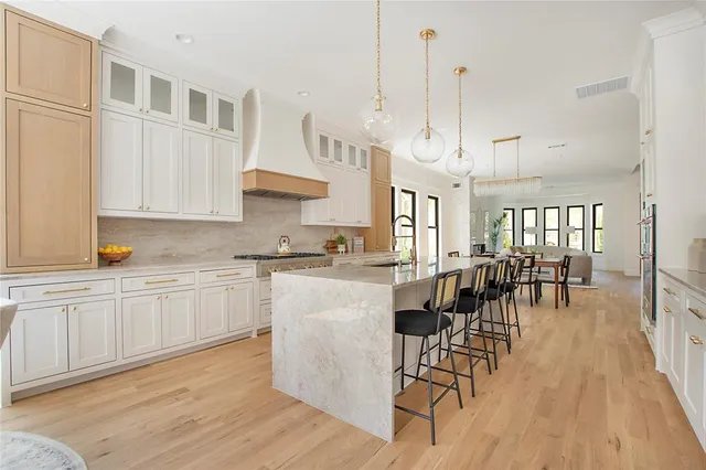 $1,650,000 | 5641 Monticello Avenue, Dallas, TX 75206