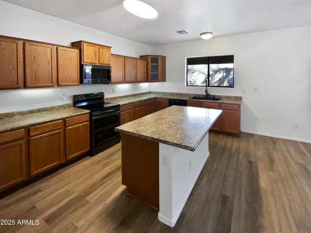 $445,000 | 5723 South 236th Drive, Buckeye, AZ 85326