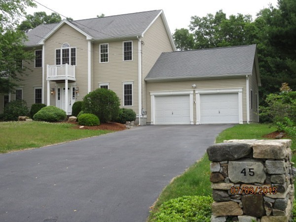 45 Camile Road Webster, MA 01570 - Photo 1 of 25 Gallery Image 1
