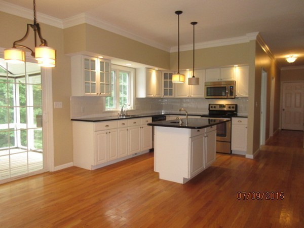 45 Camile Road Webster, MA 01570 - Photo 3 of 25 Gallery Image 3