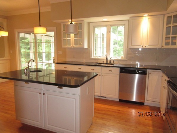 45 Camile Road Webster, MA 01570 - Photo 4 of 25 Gallery Image 4