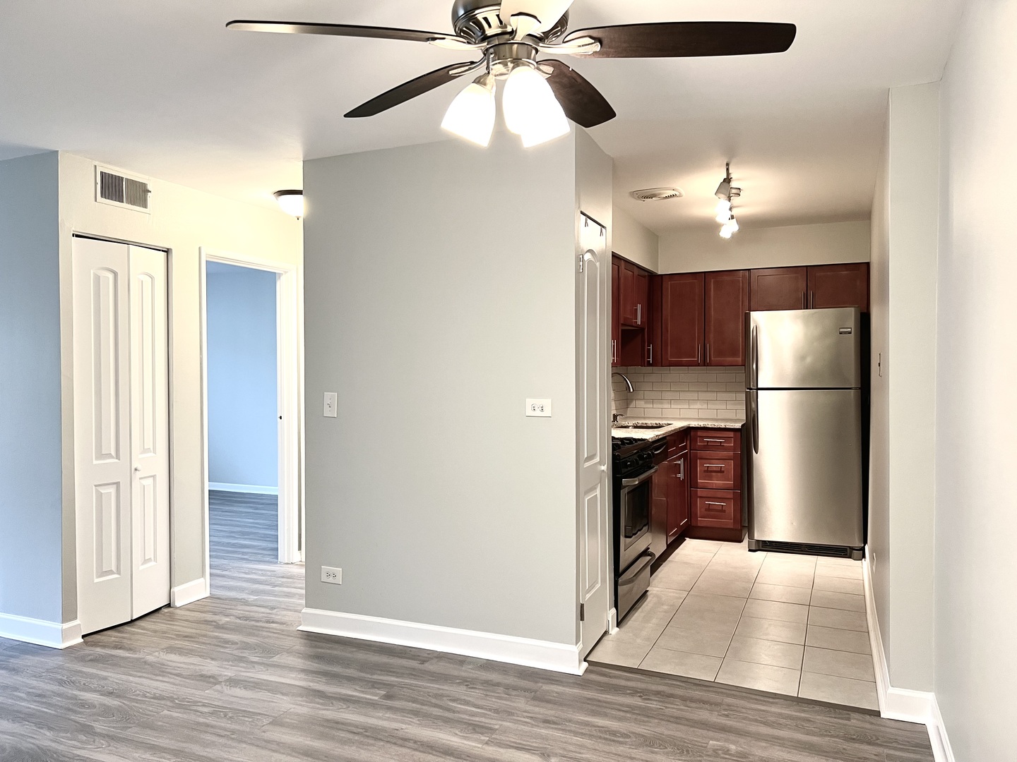 8232 Niles Center Road, Unit 207 Skokie, IL 60077 - Photo 3 of 11