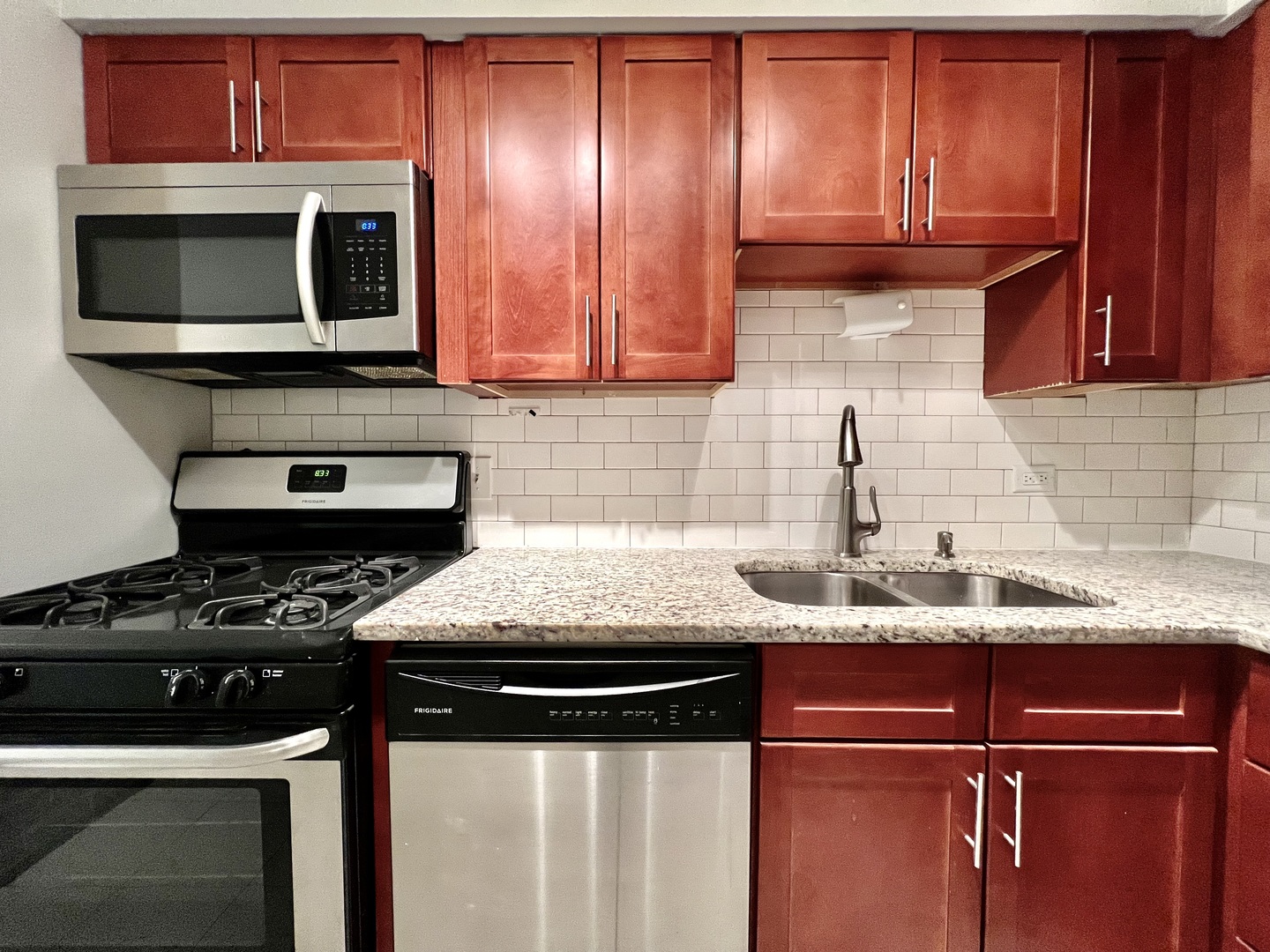 8232 Niles Center Road, Unit 207 Skokie, IL 60077 - Photo 5 of 11