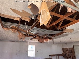 2890 Big Pigeon Road Procious, WV 25164 - Photo 38 of 43 Gallery Image 38