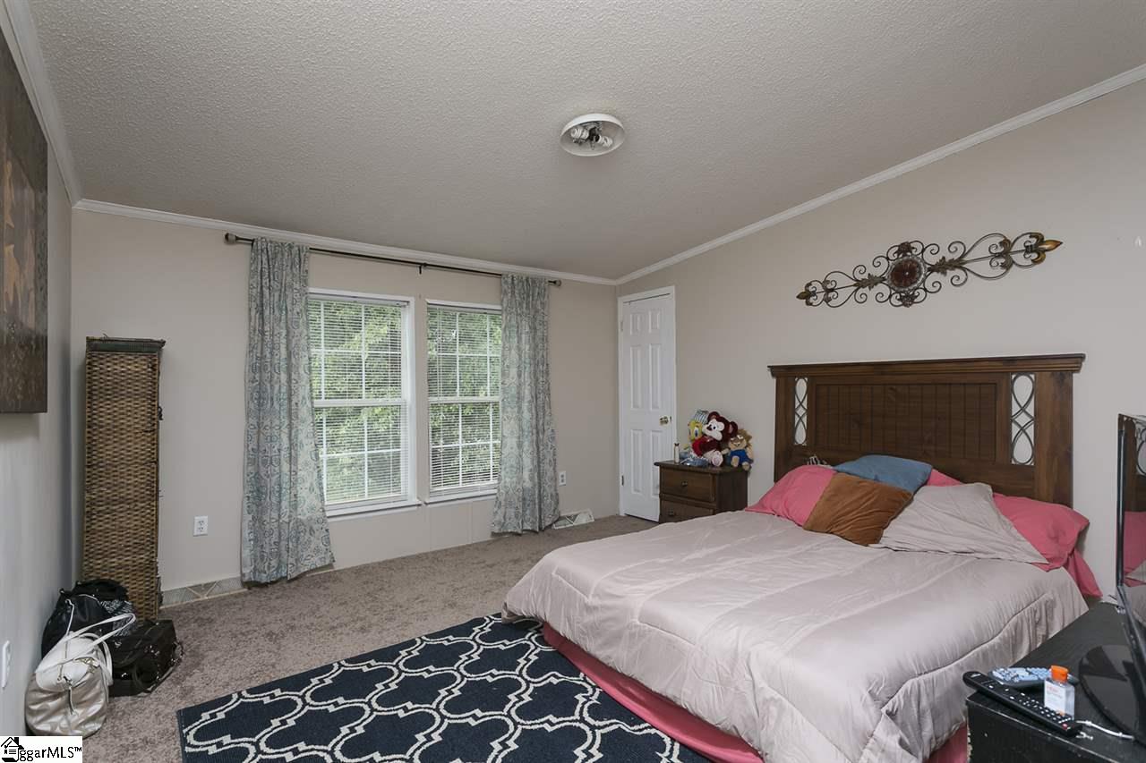 2033 Reedy Fork Road Pelzer, SC 29669 - Photo 15 of 32