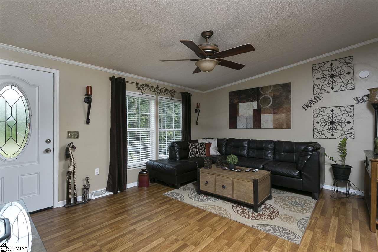 2033 Reedy Fork Road Pelzer, SC 29669 - Photo 4 of 32
