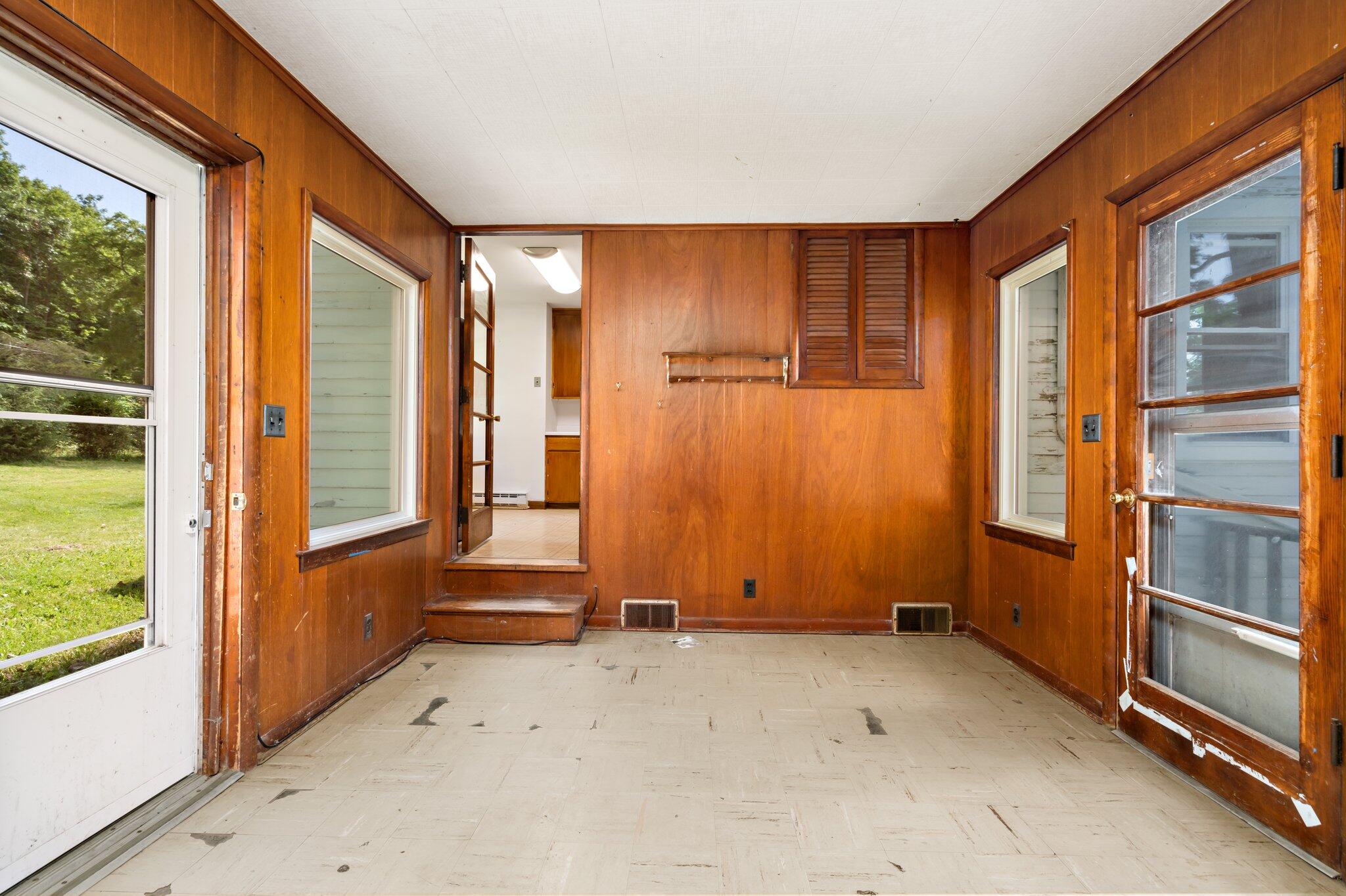 5133 West Waters Road Ann Arbor, MI 48103 - Photo 3 of 43 2-web-or-mls-_DSC9117