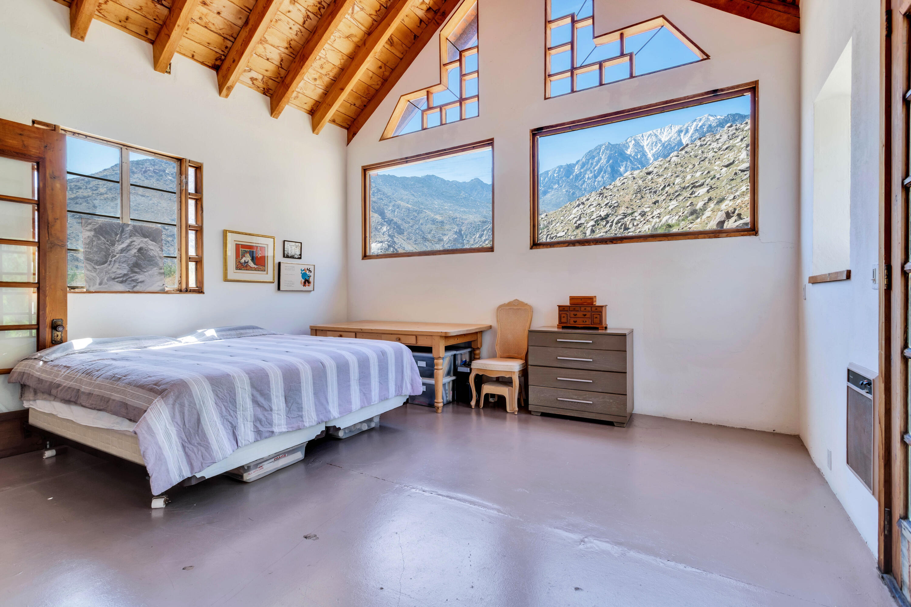 15981 Snowcreek Canyon Road Whitewater, CA 92282 - Photo 18 of 62 Primary Bedroom
