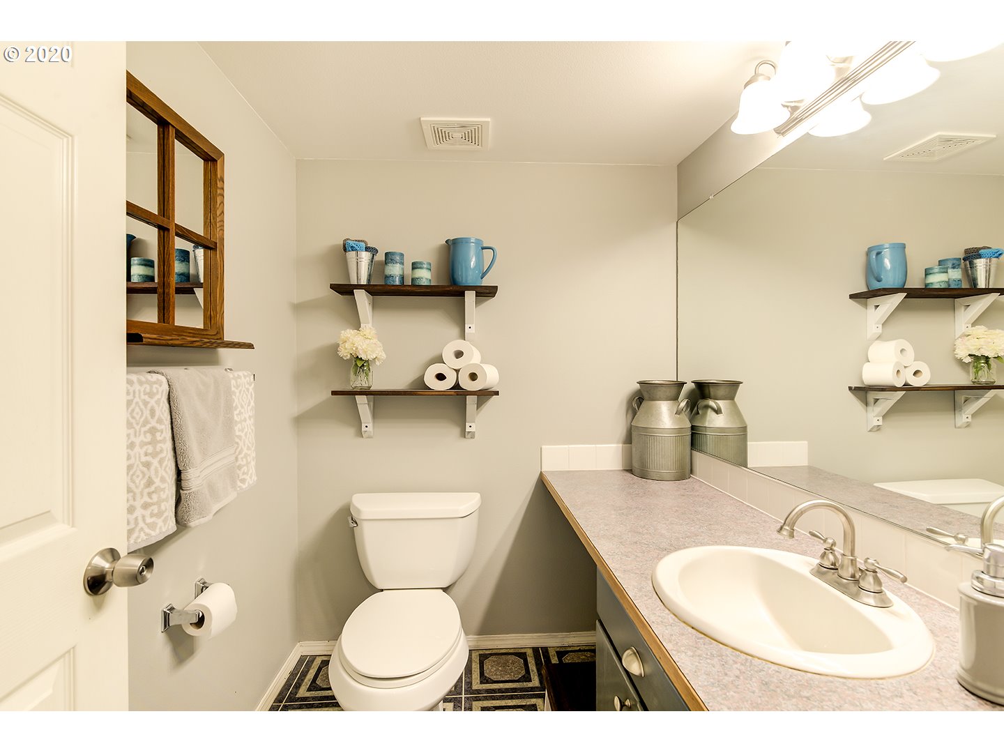 255 Probe Street Molalla, OR 97038 - Photo 16 of 31 Gallery Image 16