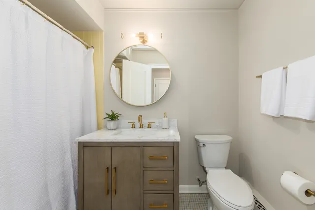 $569,000 | 1008 North Newberry Lane, Arlington Heights, IL 60004