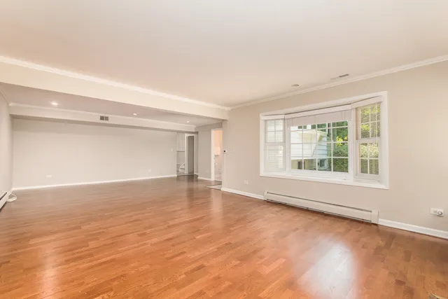 $569,000 | 1008 North Newberry Lane, Arlington Heights, IL 60004