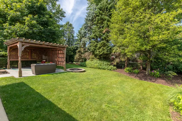 $569,000 | 1008 North Newberry Lane, Arlington Heights, IL 60004