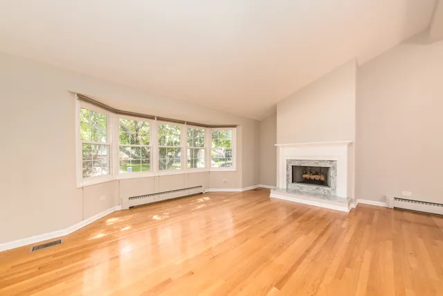 $569,000 | 1008 North Newberry Lane, Arlington Heights, IL 60004