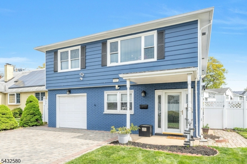 2657 Spruce Street Union, NJ 07083 - Photo 2 of 44