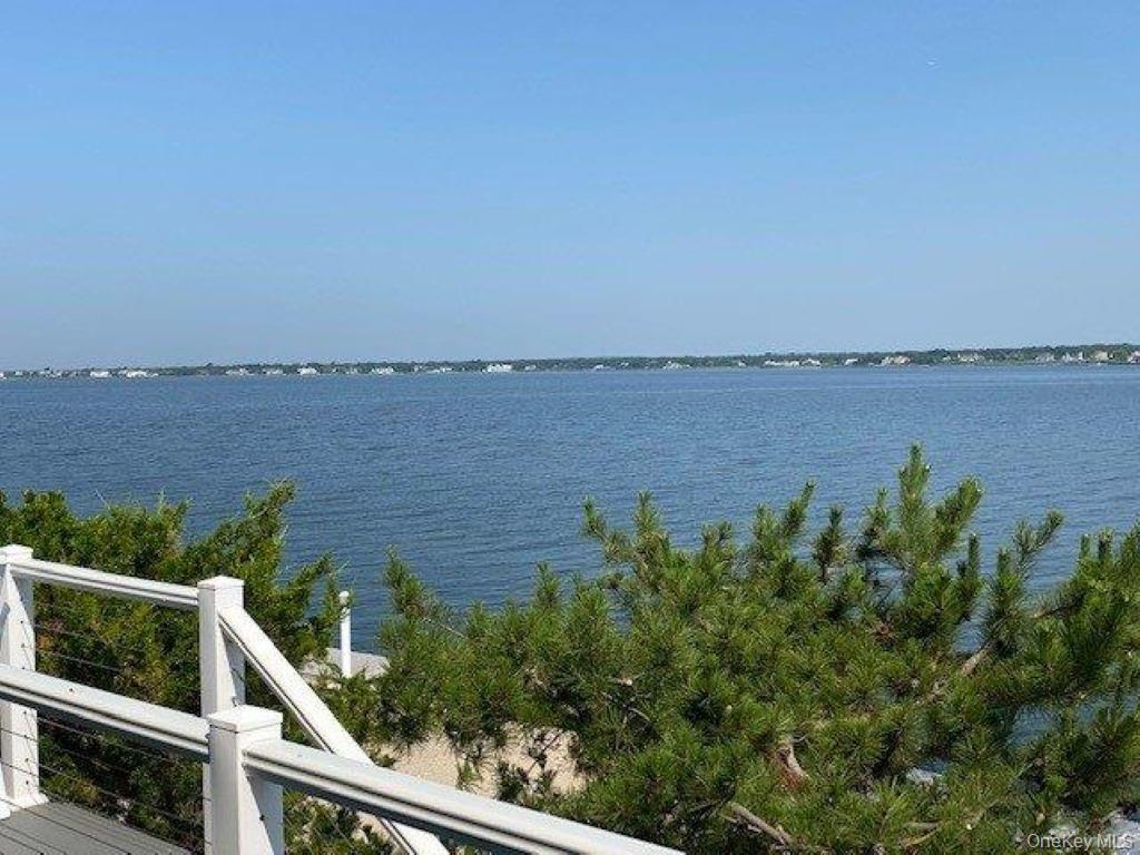 88 Point Road Westhampton Beach, NY 11978 - Photo 15 of 16