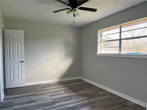 $1,550 | 14936 Curran Road, New Orleans, LA 70128