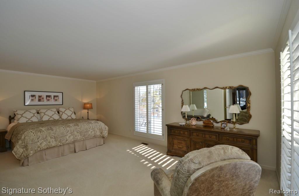133 Chalmers Drive Rochester Hills, MI 48309 - Photo 21 of 35