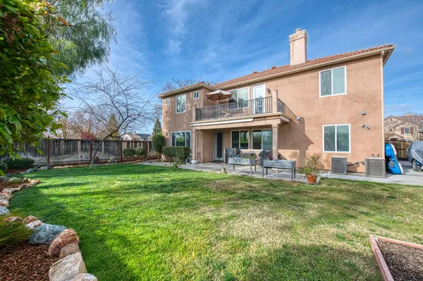 $755,000 | 4626 North Arrow Ridge Way, Clovis, CA 93619