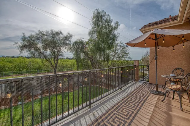 $765,000 | 4626 North Arrow Ridge Way, Clovis, CA 93619