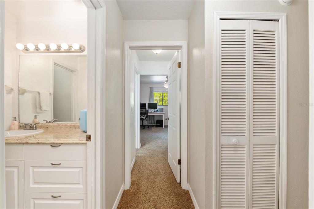 900 Southwest 62nd Boulevard, Unit D24 Gainesville, FL 32607 - Photo 28 of 53