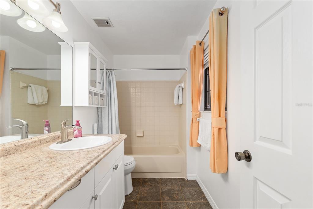 900 Southwest 62nd Boulevard, Unit D24 Gainesville, FL 32607 - Photo 33 of 53