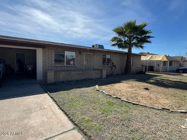 $2,150 | 1543 West Villa Rita Drive, Phoenix, AZ 85023