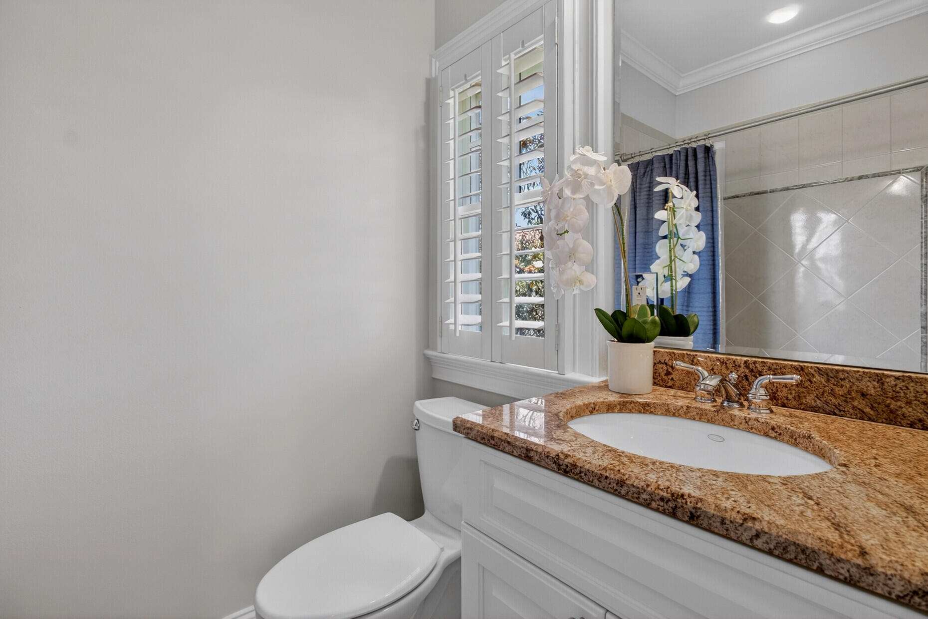 9 Watroo Point Charleston, SC 29492 - Photo 41 of 53 Bathroom # 2