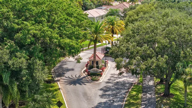 $1,150,000 | 10738 Santa Rosa Drive, Boca Raton, FL 33498