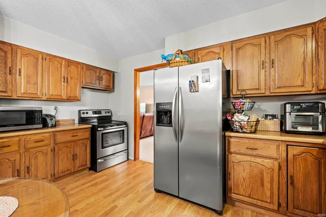 $229,900 | 3576 County Road 505 North, Marion, IN 46952