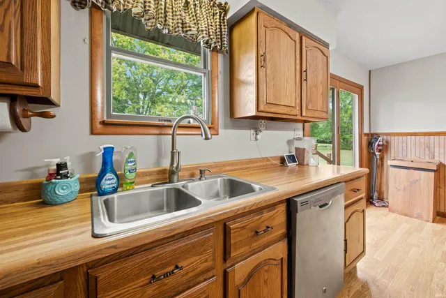 $229,900 | 3576 County Road 505 North, Marion, IN 46952